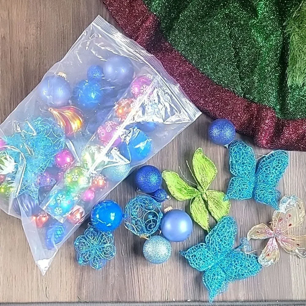 Over 30 Christmas tree ornaments blue and pink glitter
